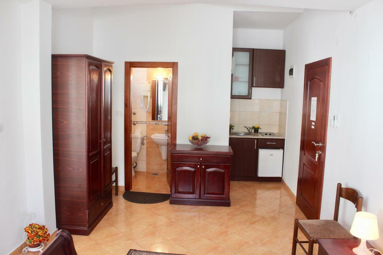 Nir Apartments Budva Kültér fotó